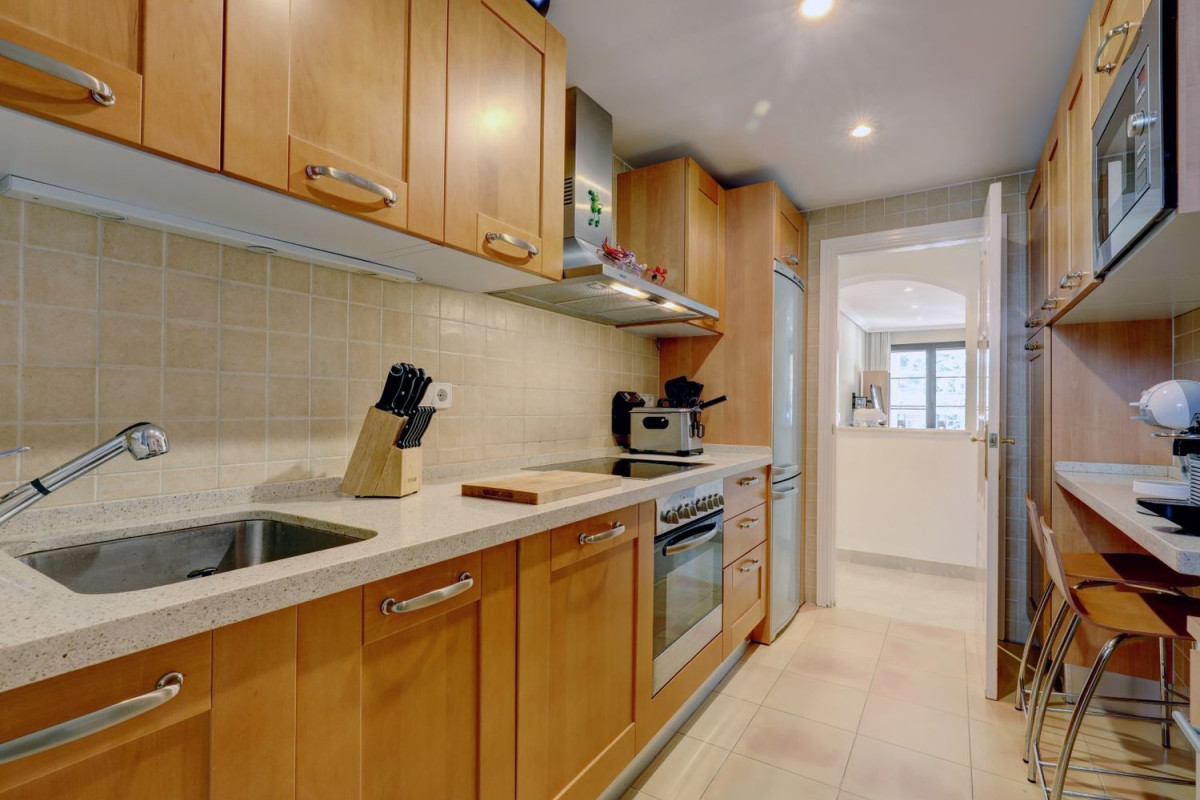 Продажа квартиры на Torre esteril, 6, Бенахавис
 photo 5