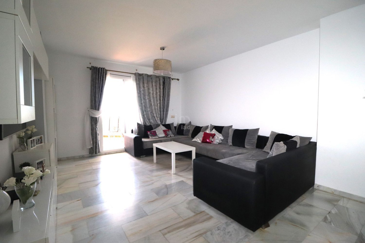 Продажа квартиры на Ривьера дель Соль, Михас
photo 2