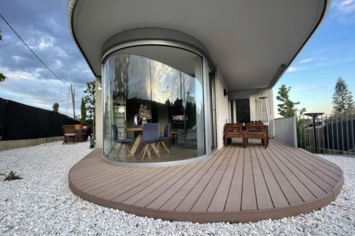 Venta de duplex en Av Badalona, Alella photo 2