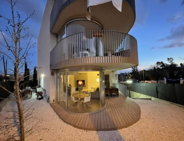 Duplex en venta en Av Badalona, Alella thumbnail 2