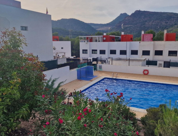 Chalet adosado en venta en , Gilet photo 4