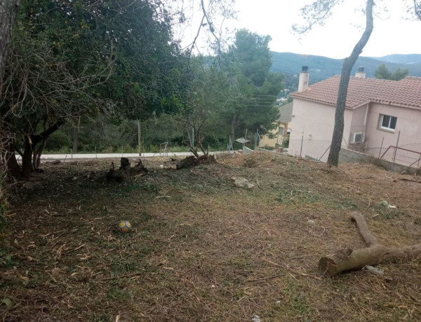 Terreno en venta en calle de la Tossa d'Alp, 23 thumbnail 2