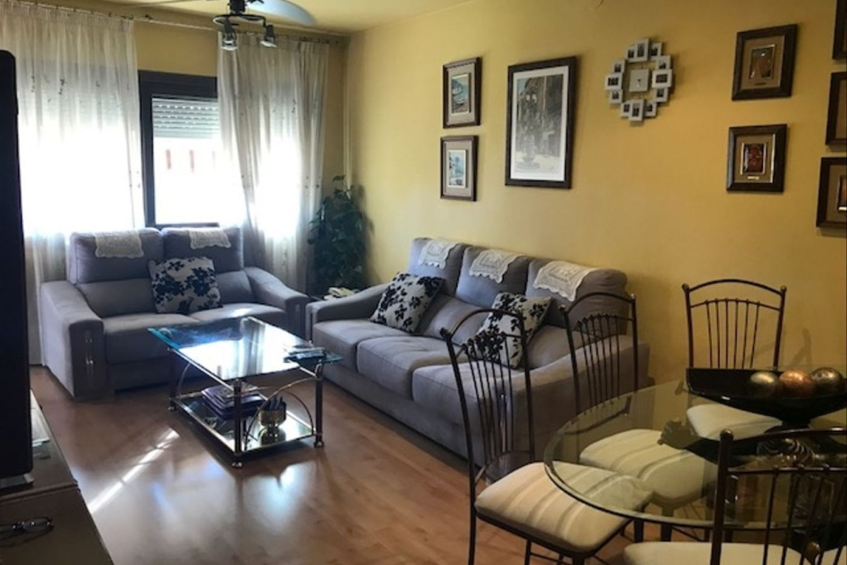 Piso en venta en La Palma de Cervelló, Ла Пальма-де-Серельо
photo 1