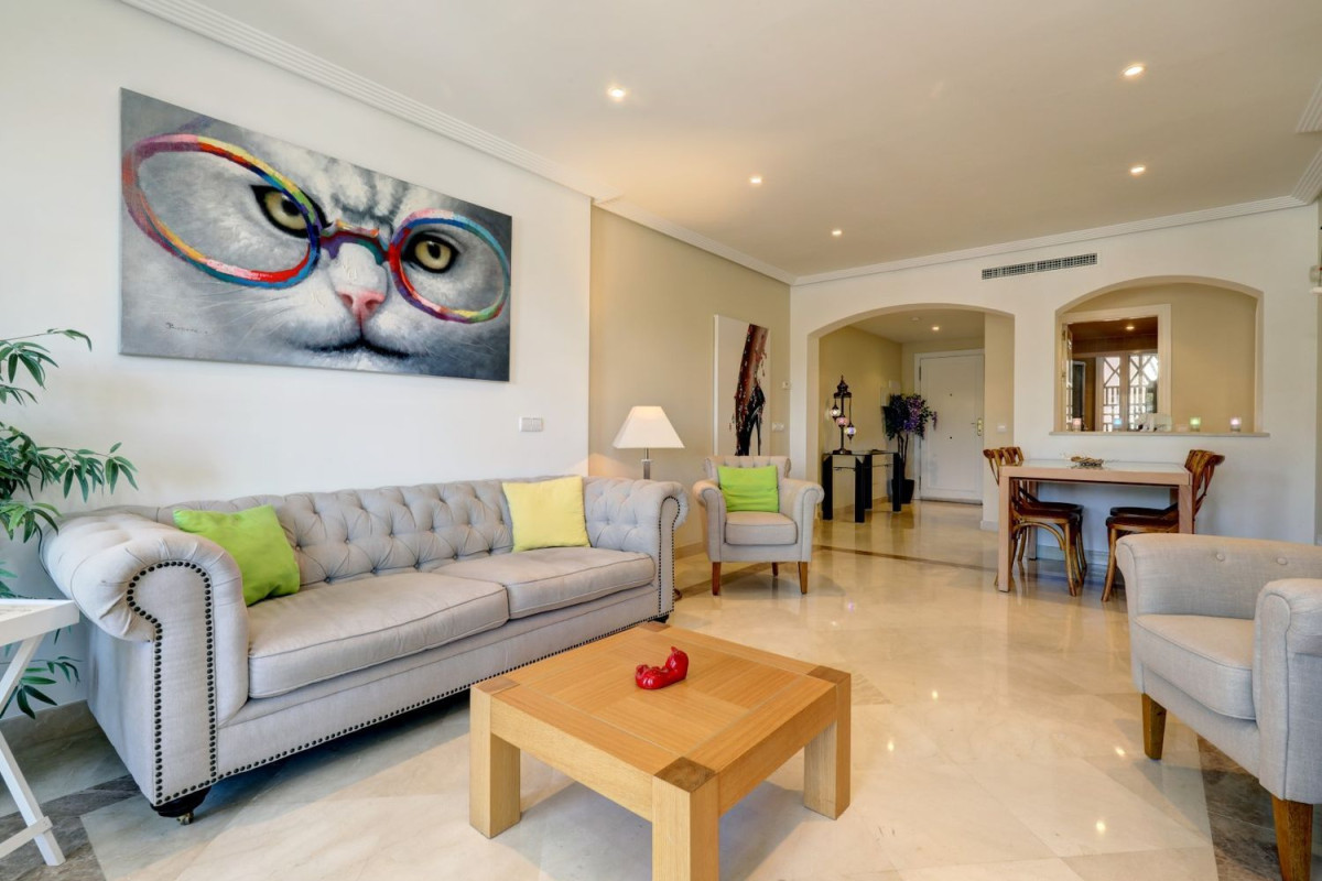 Продажа квартиры на Residencial Acosta Los Flamingos, 4 B, Бенахавис
photo 4