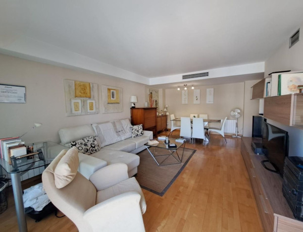 Piso en venta en  Calle ponent, 33, Figueres photo 1