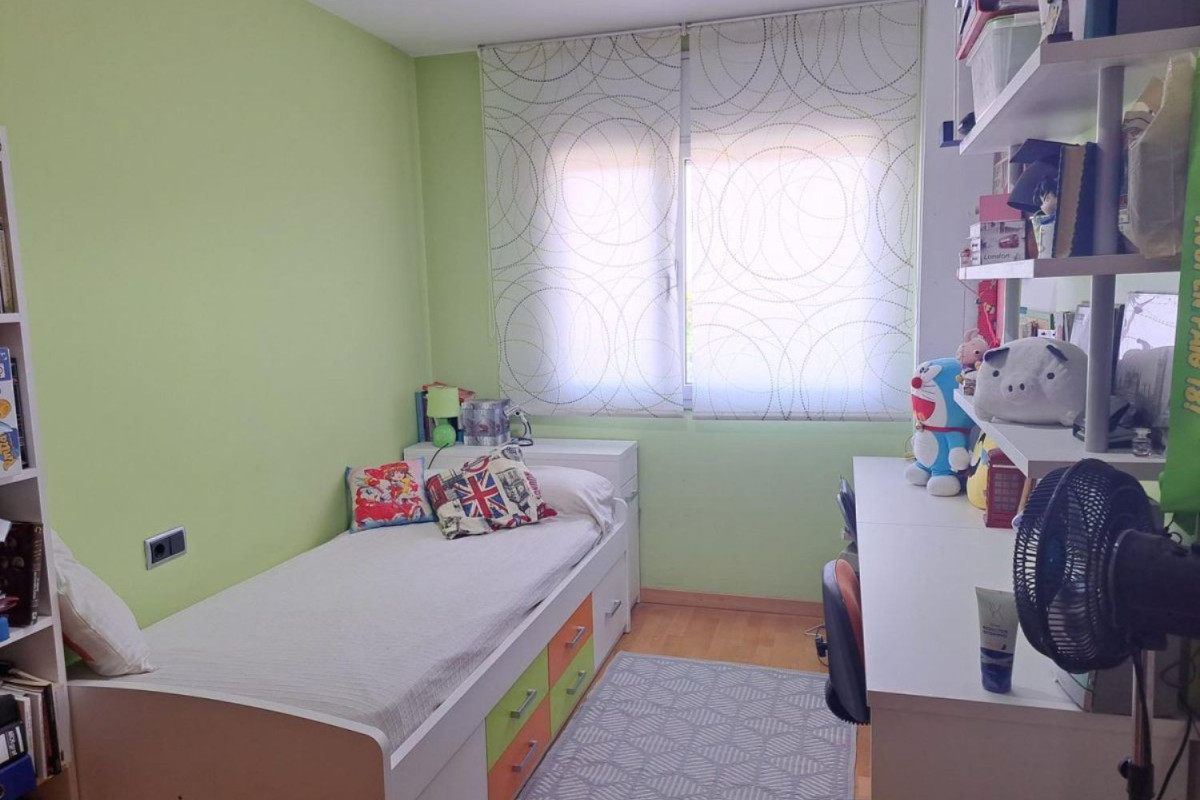 Venta de piso en Calle ponent, 33, Figueres
photo 3