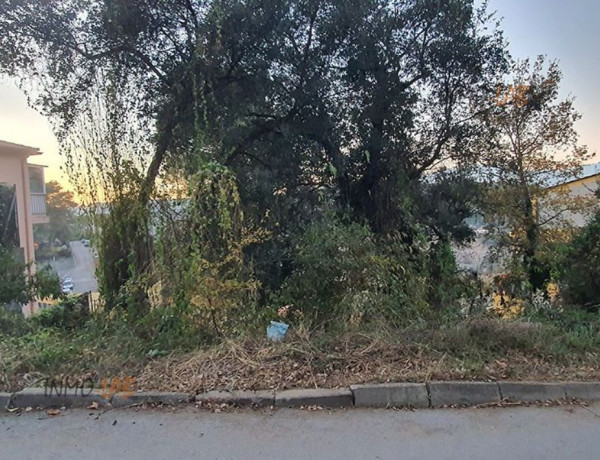 Terreno en venta en Vallgorguina photo 1