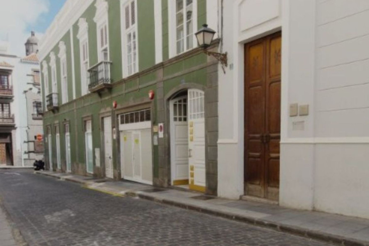 Venta de oficina en  Doctor Verneau, 3 , Las Palmas de Gran Canaria photo 2