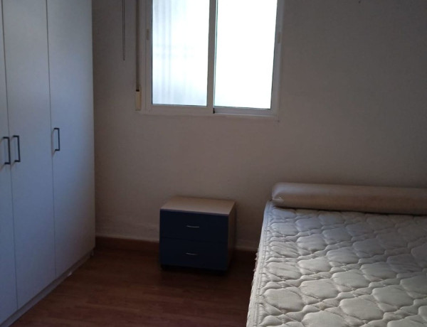 Piso en venta en Calle Tirso de Molina, Gandia thumbnail 2