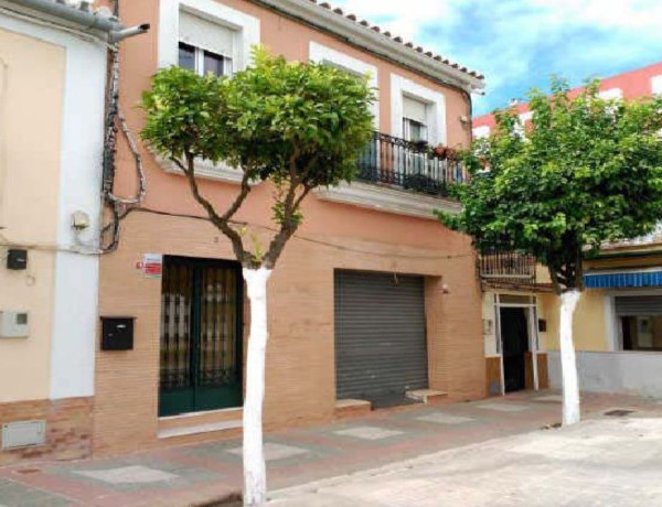 Local en venta en plaza de la cruz photo 1