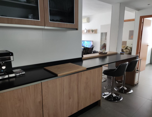 Piso en venta en  Calle Pedro Antonio de Alarcón, 26, Granada photo 4