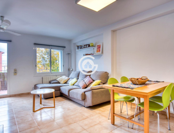 Chalet adosado en venta en Calle Picasso , Palafrugell thumbnail 1