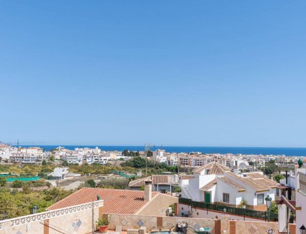 Chalet wolnostojący na sprzedaż w Calle Sedella s/n, Nerja thumbnail 2