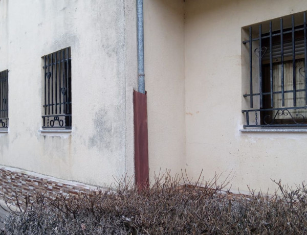 Продажа первого этажа в , Guijuelo photo 3