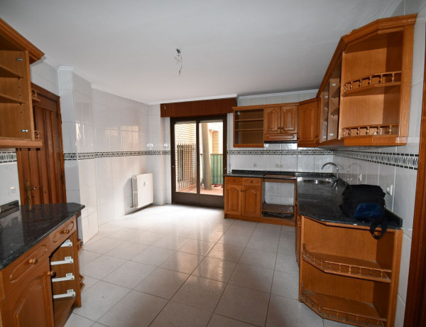 Piso en venta en Calle San Antón, Logroño thumbnail 1