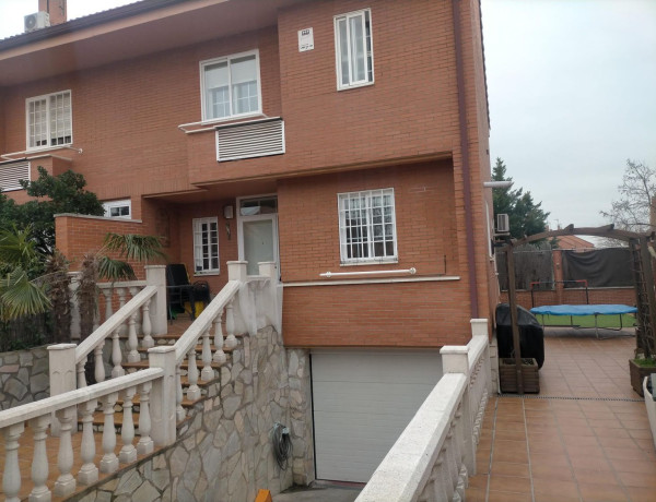 Semi-detached house for sale in Las Castañeras - Bulevar , Arroyomolinos photo 1