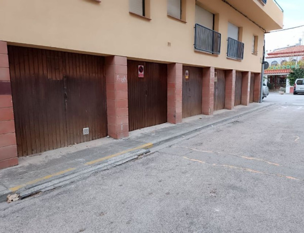 Garage for sale at PEP VENTURA , Llançà photo 1