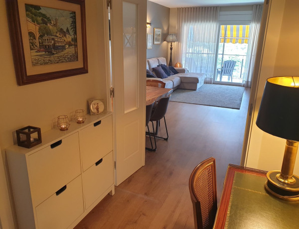 Piso en venta en Calle Pau Casals, 1, Castelldefels photo 1