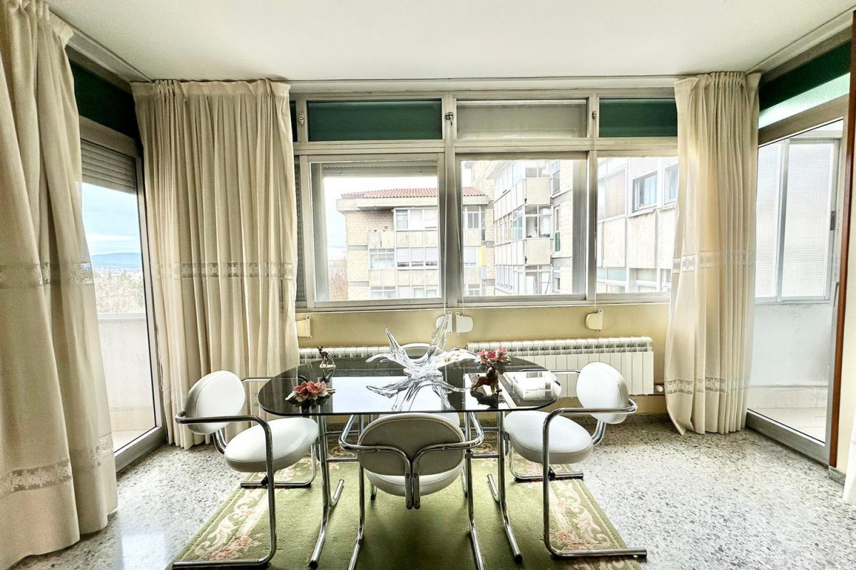 Продажа квартиры на Avenida de Los Huetos, Витория-Гастейс
photo 5