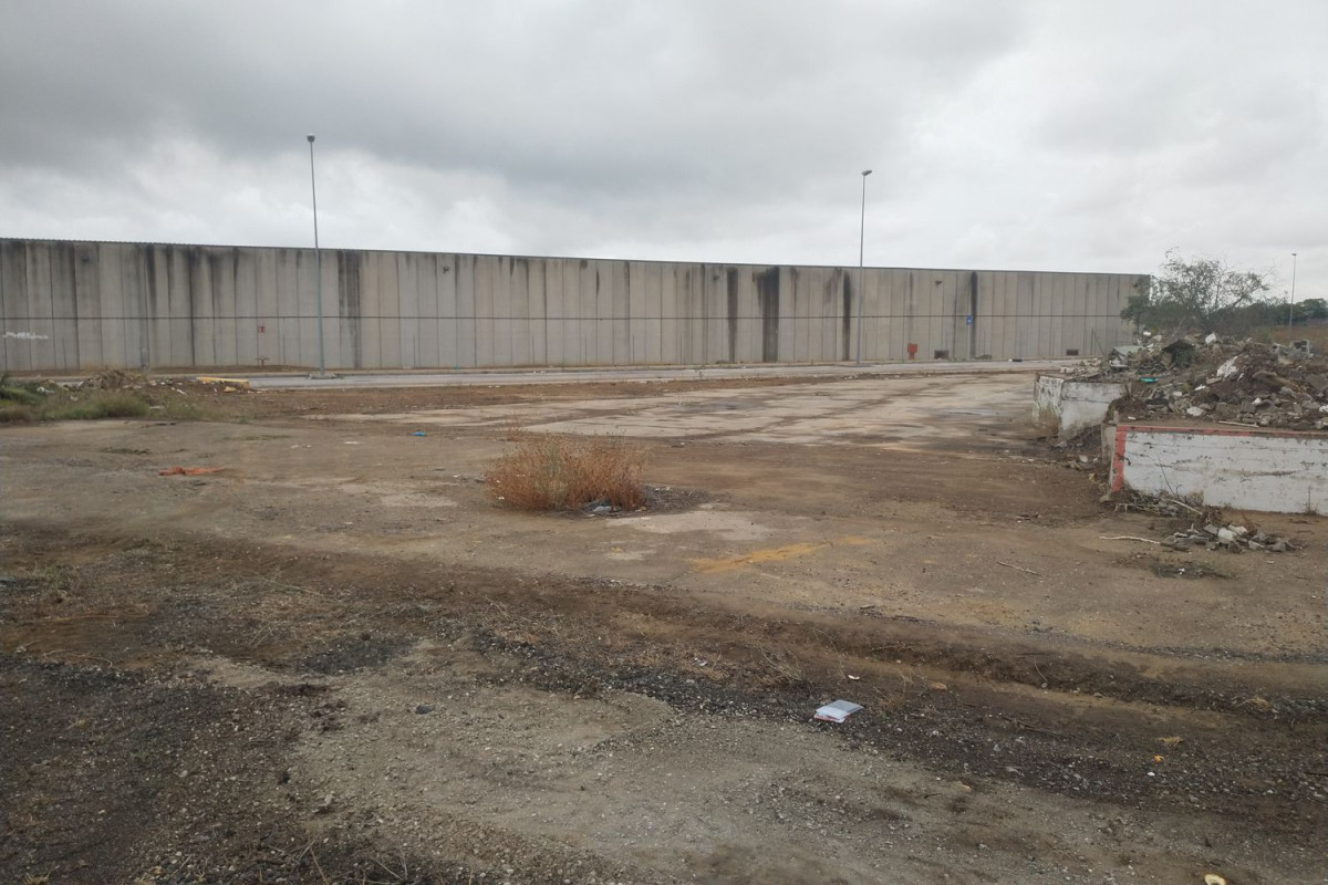Terreno en venta en Alcalá de Guadaira, Sevilla photo 2