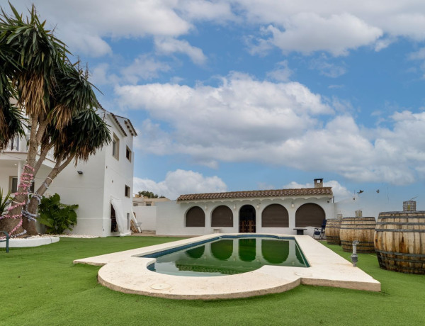 Detached villa for sale in , El Catllar photo 3