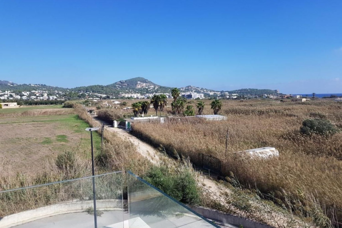 Sprzedaż mieszkania w Avenida 8 de Agosto s/n, Ibiza
photo 4