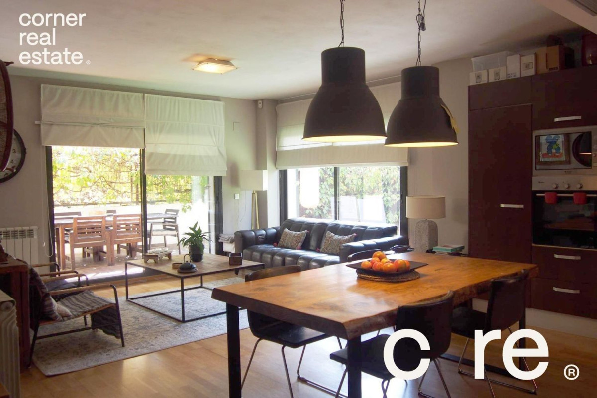 Продажа квартиры в Волпельерес, Сант-Кугат-дель-Вальес
photo 3