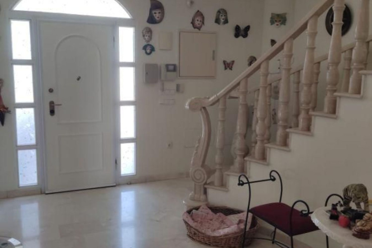 Sale of independent chalet in La Hoya-Almendricos-Purias, Lorca
photo 1
