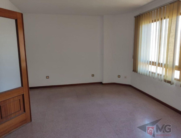 Bajo en venta en  Zona Centro-Corredera , Lorca photo 4