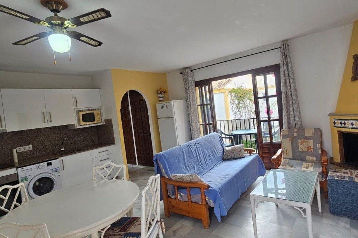 Sale of apartment in Calle JUAN SEBASTIAN EL CANO, 76, Vera
photo 3