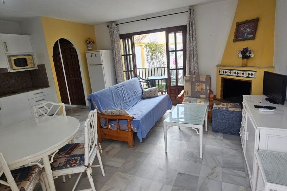 Sale of apartment in Calle JUAN SEBASTIAN EL CANO, 76, Vera
photo 4