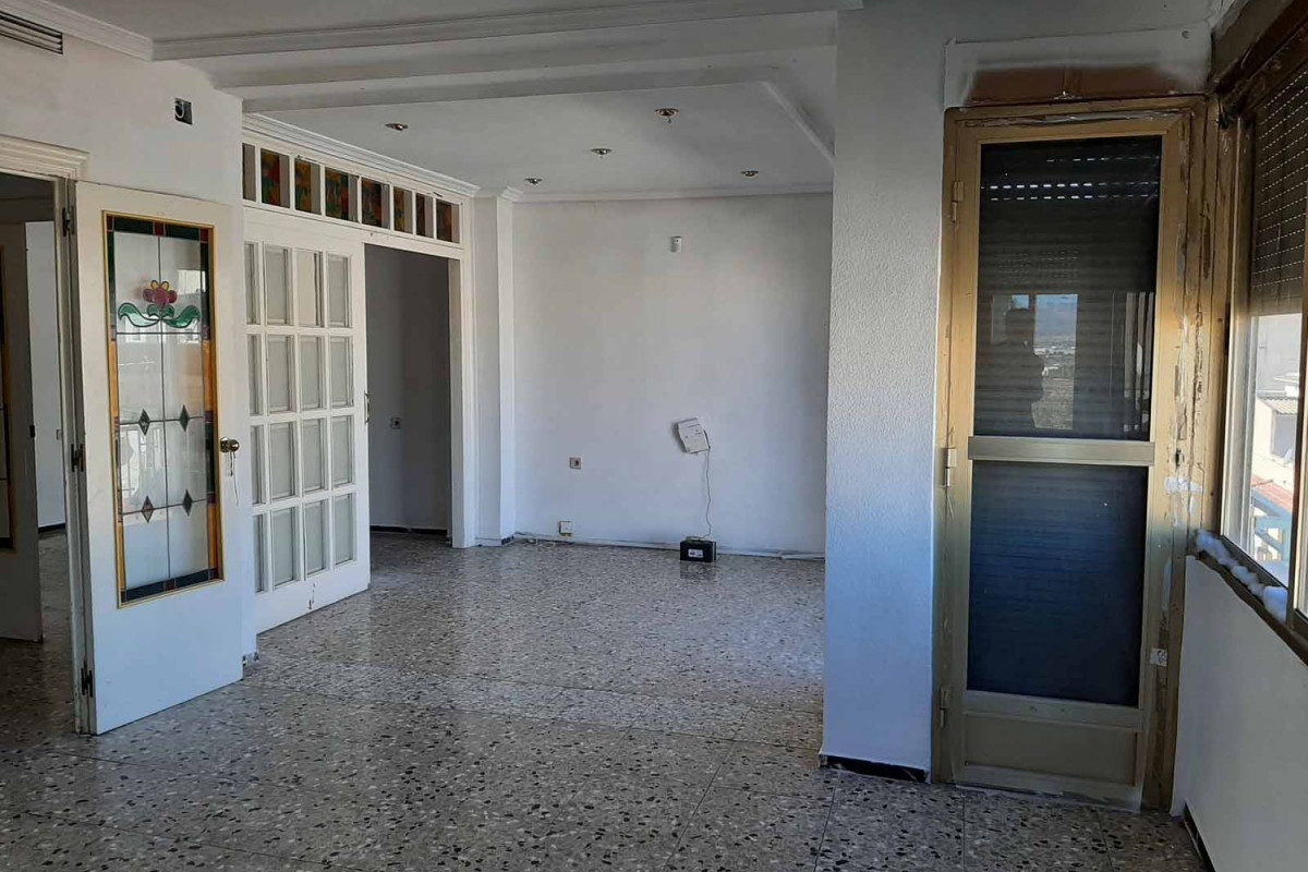 Sale of apartment in isaac peral, Aspe
photo 2