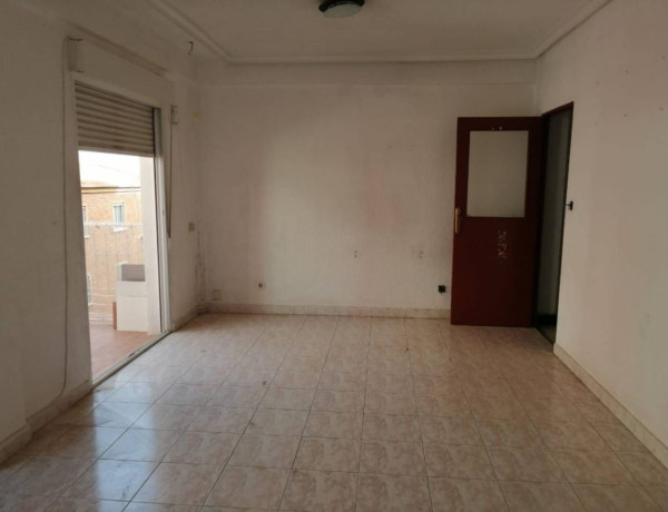 Продажа квартиры в  Franciscanos , Albacete photo 1