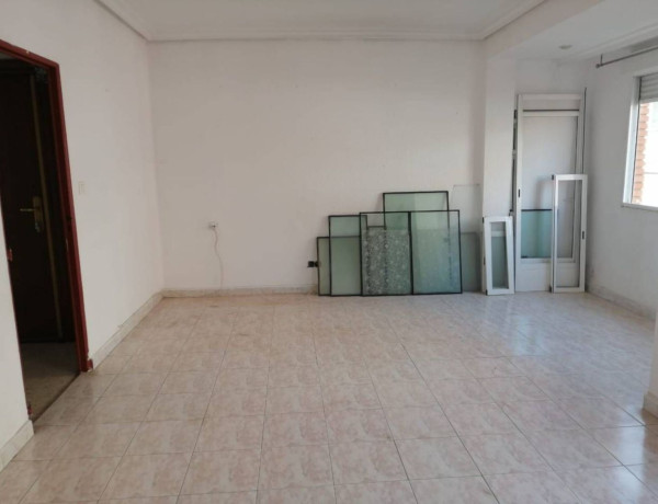 Продажа квартиры в  Franciscanos , Albacete photo 2