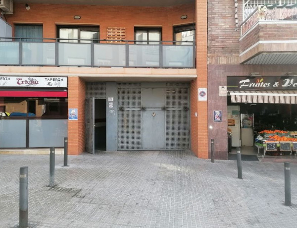 Продается гараж по адресу  Avenida de Catalunya, 48 -52 , Santa Coloma de Gramenet photo 1