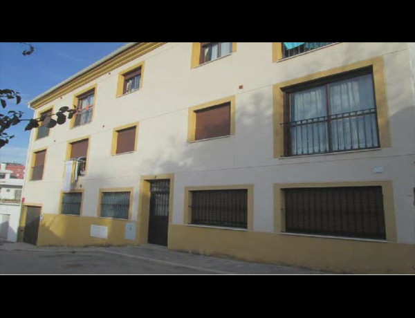 Piso en venta en Calle Skandia s/n, Fuengirola photo 1