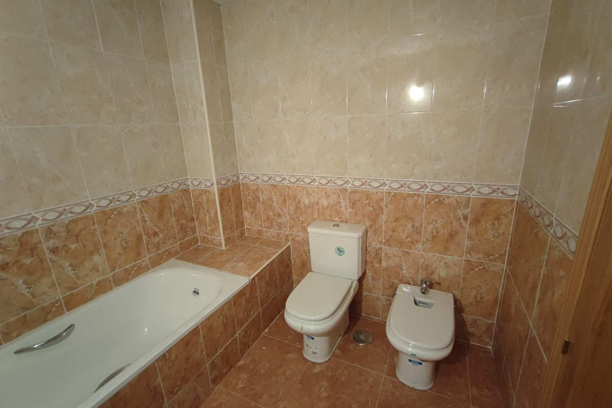Venta de chalet adosado en , Numancia de la Sagra photo 3