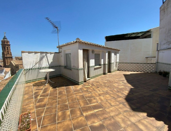 Таунхаус на продажу в Casco Historico , Antequera photo 1