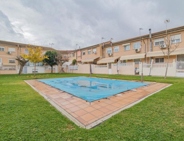 Chalet adosado en venta en ALCAZABA , Las Gabias thumbnail 2