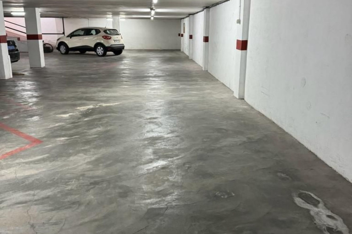 Venta de garaje en Calle Molivent, 67 , Guardamar del Segura photo 1