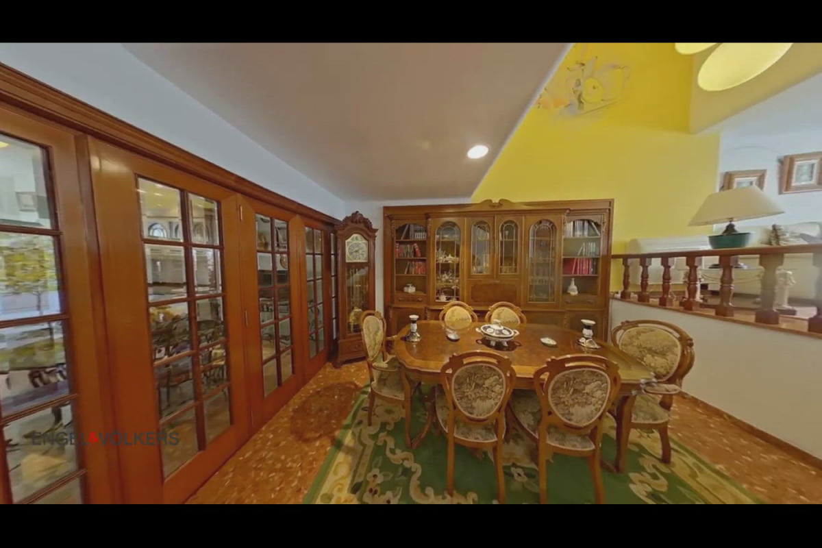 Продажа таунхауса в , Каркайсент photo 2