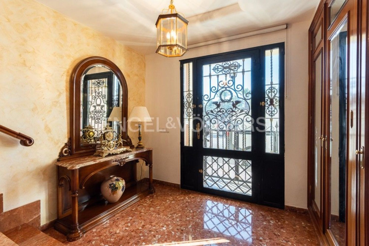 Продажа таунхауса в , Каркайсент photo 4