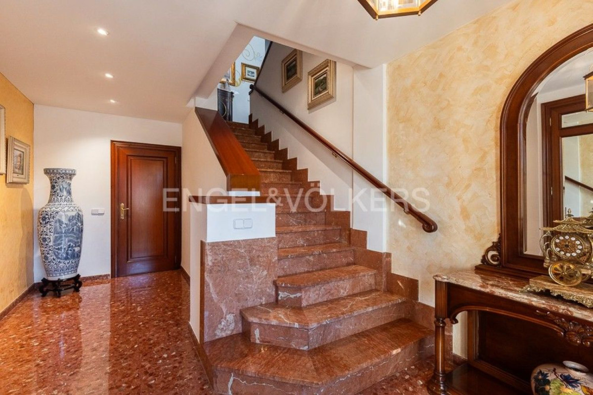 Продажа таунхауса в , Каркайсент photo 5