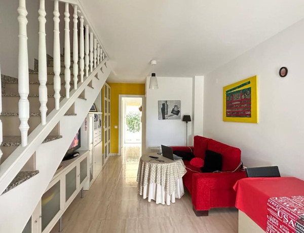 Chalet adosado en venta en  Montsià de Mar , Alcanar photo 1