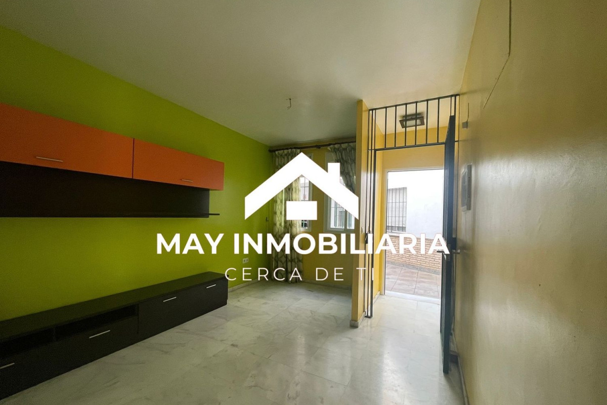 Piso en venta en Coria del Río, Кория дель Рио
photo 1