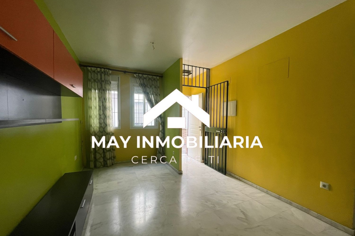Piso en venta en Coria del Río, Кория дель Рио
photo 2