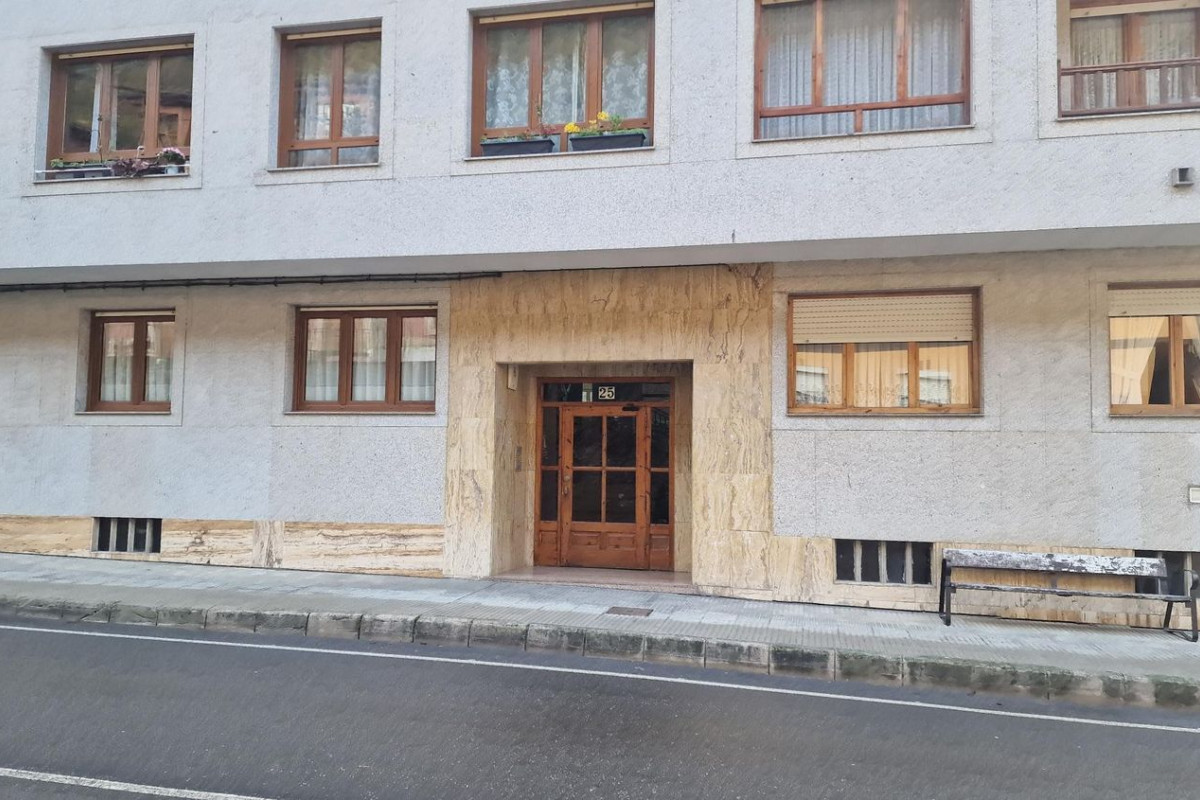 Piso en venta en Lugar la Cortina, Аллер
photo 5