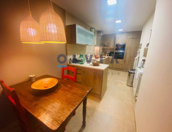 Semi-detached house for sale in  Centre , Castellar del Vallès photo 4