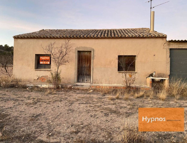 Chalet independiente en venta en , Jumilla thumbnail 1
