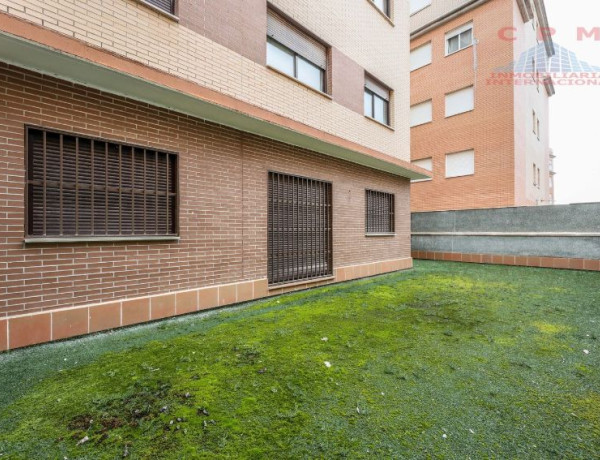 Bajo en venta en  Urbanización San Isidro , Ocaña photo 1